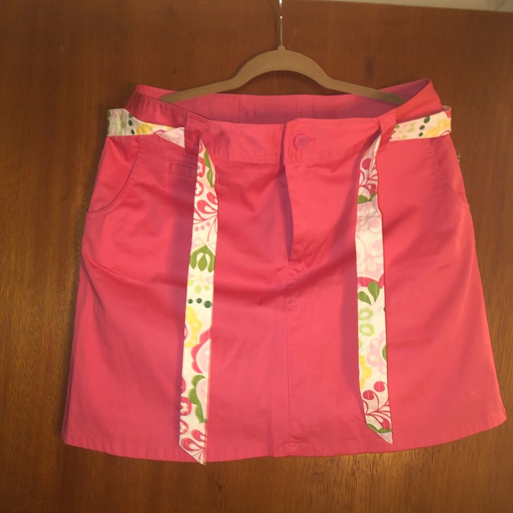 Pink women’s skort. New with tags